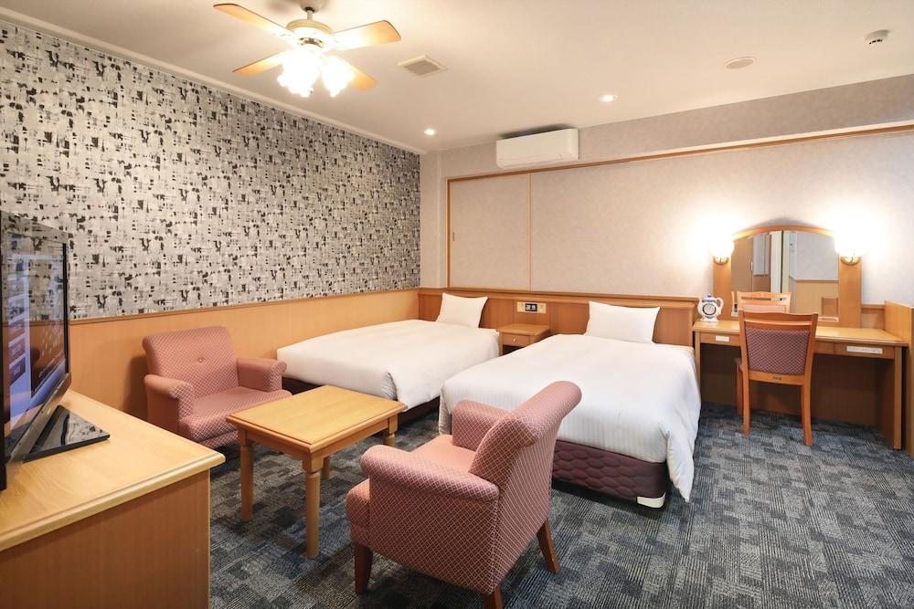 Green Rich Hotel Aso Kumamoto Airport  Esterno foto